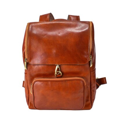 イタリア フィレンツェのレザーバック”オスティナート”