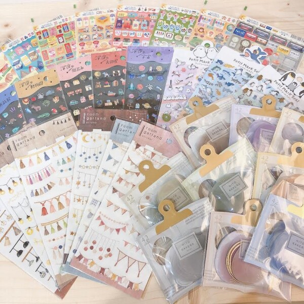 今年も新しいシールが続々入荷してます♪