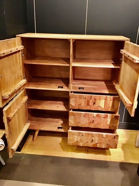 使い方色々！新作ブックケース！