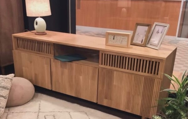 現品販売！お持ち帰り可能なTVボードをご紹介