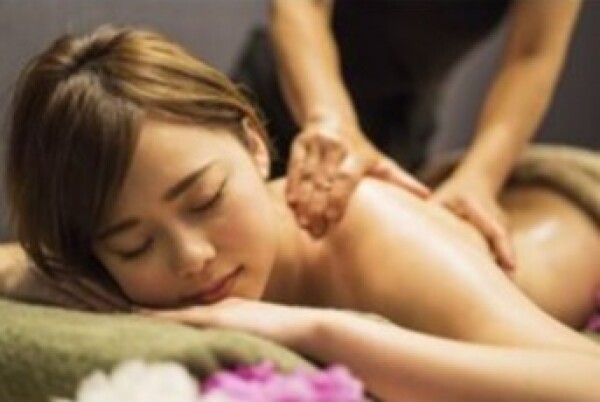 乾燥の季節にはオイルトリートメント♪