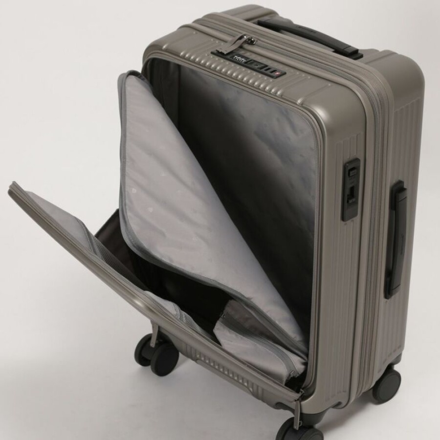 ドイツ発”BERMAS”バーマスのキャリーケース