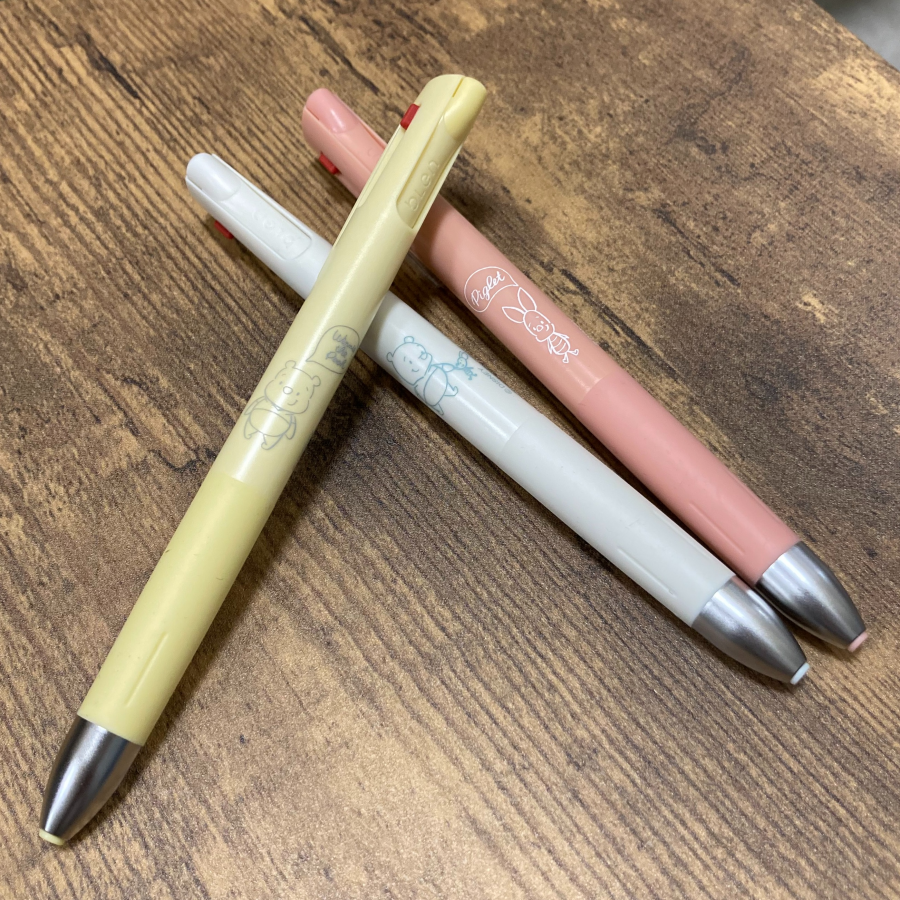 限定！プーさん柄ボールペン🧸🍯