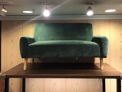 【お部屋の差し色におすすめ！コンパクトソファ】