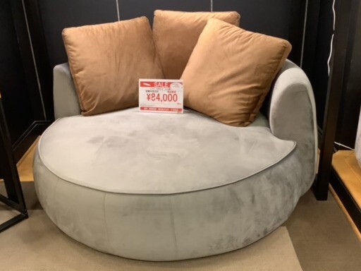 一時閉店につき最大80％クリアランスセール